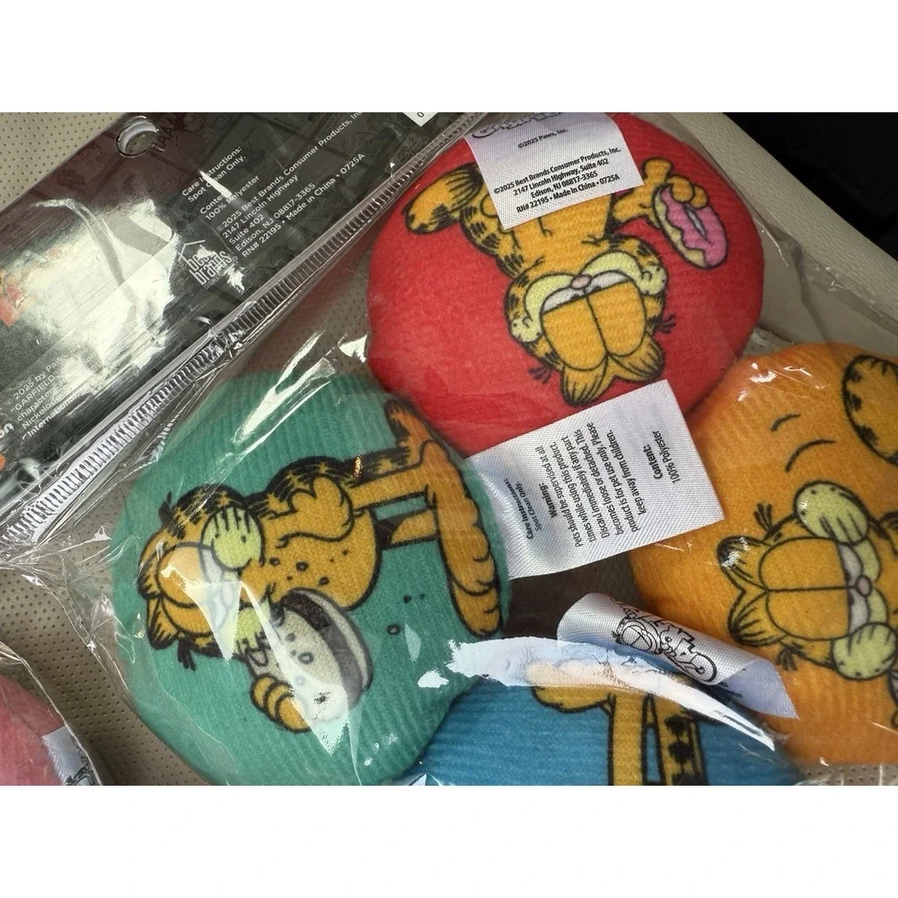 Lot Of 2 Nickelodeon Garfield‎ 4 Pack Mini Cat Toys 2026 New